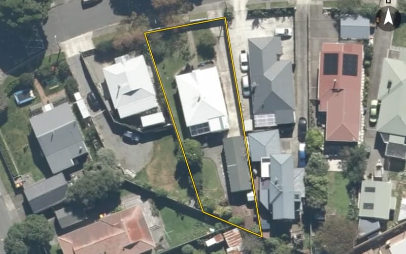 19 Mason Street
