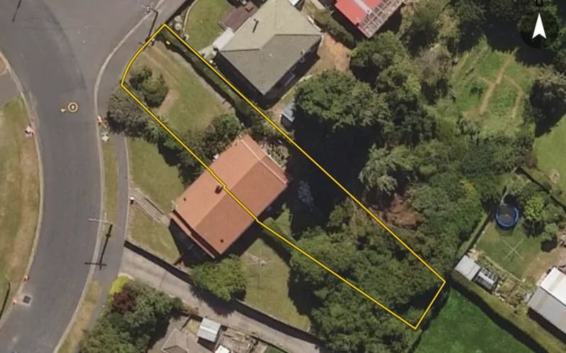 15 Mayfield Avenue