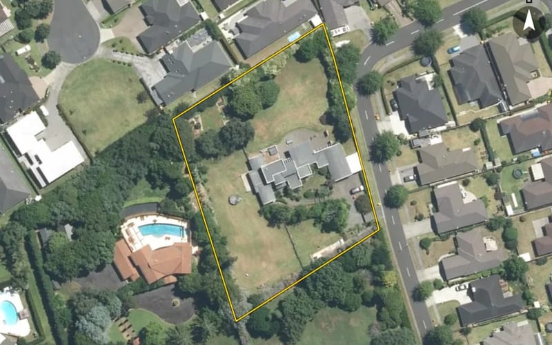 11 Silkwood Crescent