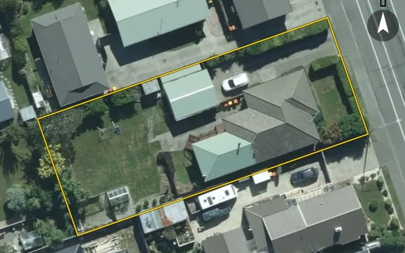 24 Isabella Street