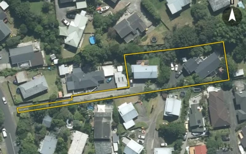 1/11 Regatta Road