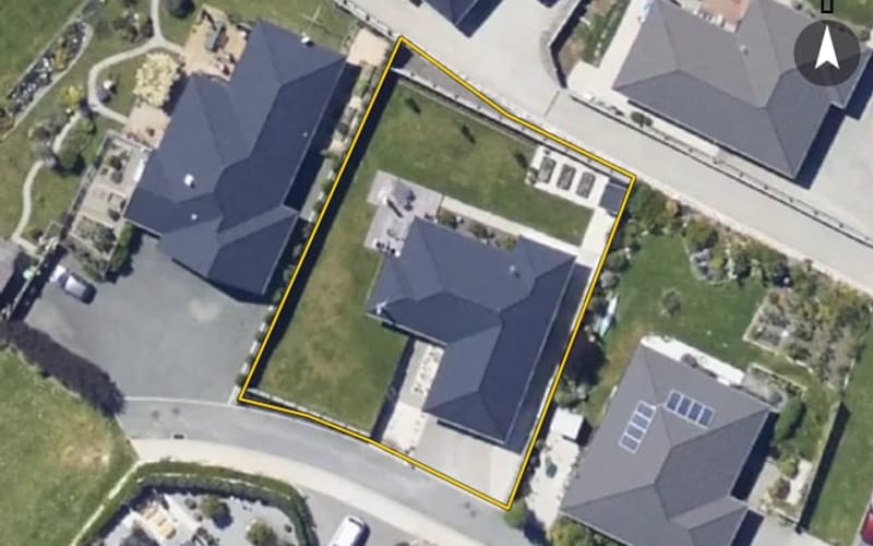 28 Les Wakefield Road
