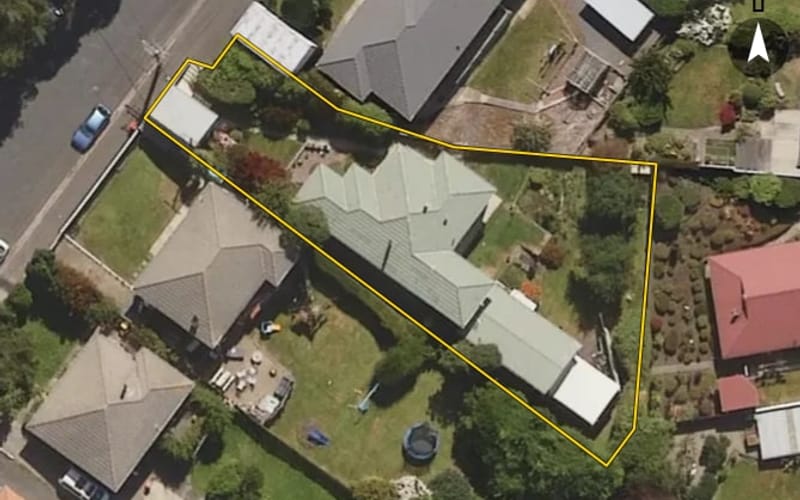 102 Helensburgh Road