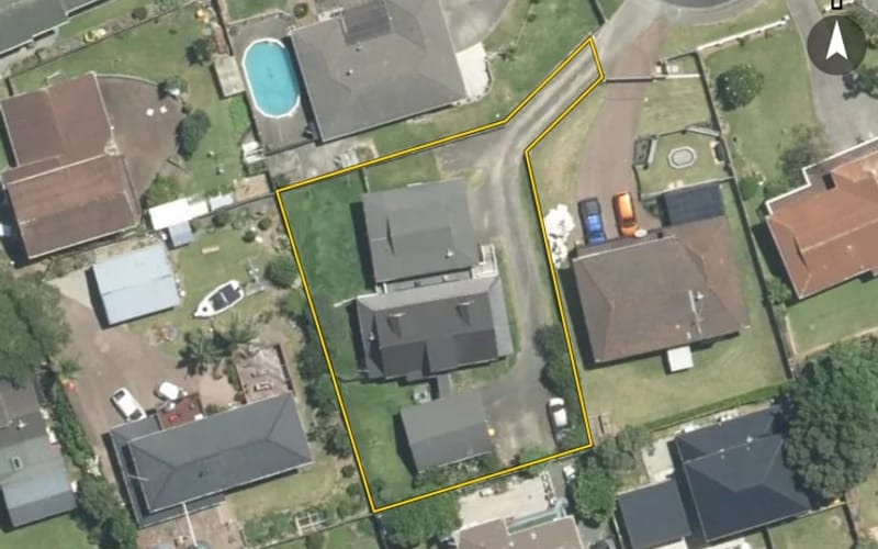 9 Rochas Place