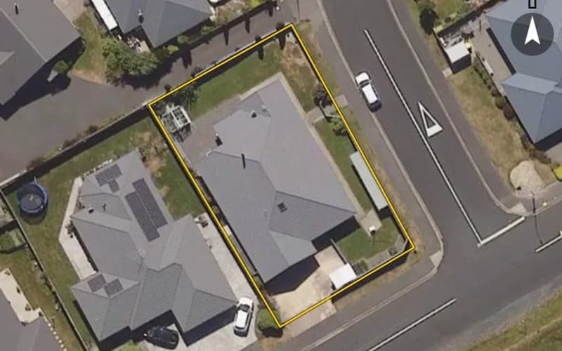 38 St Clair Close