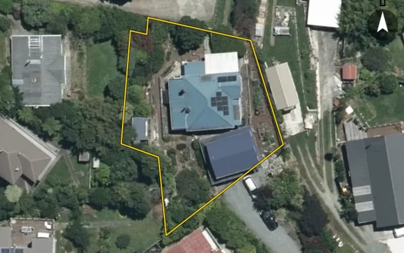 10 Britannia Heights