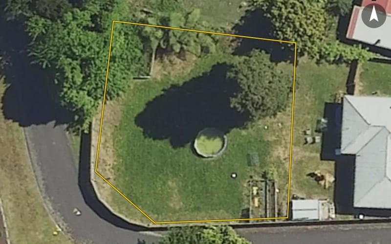 71A Thomas Crescent