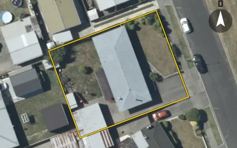 23 Lichfield Crescent