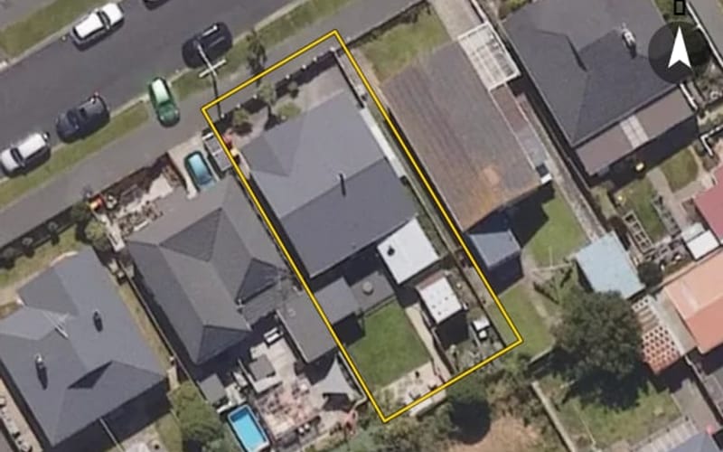 11A Douglas Street