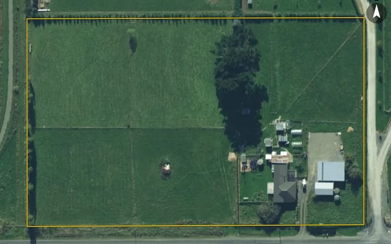 411 Flora Road East