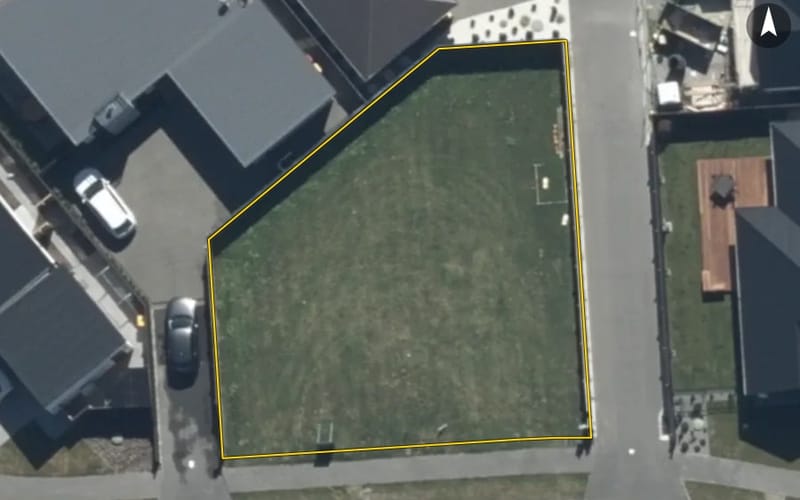 14 Twin Meadows Drive