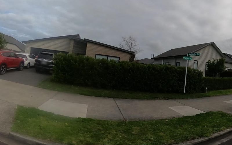 28 Kuhanui Drive
