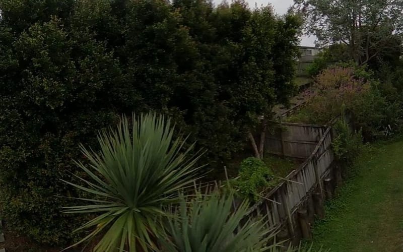 6 Lakeridge Close