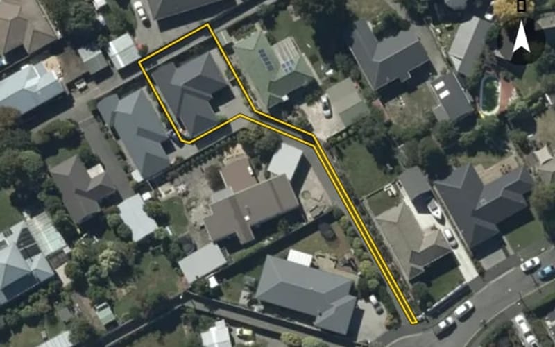 18 Derrett Place