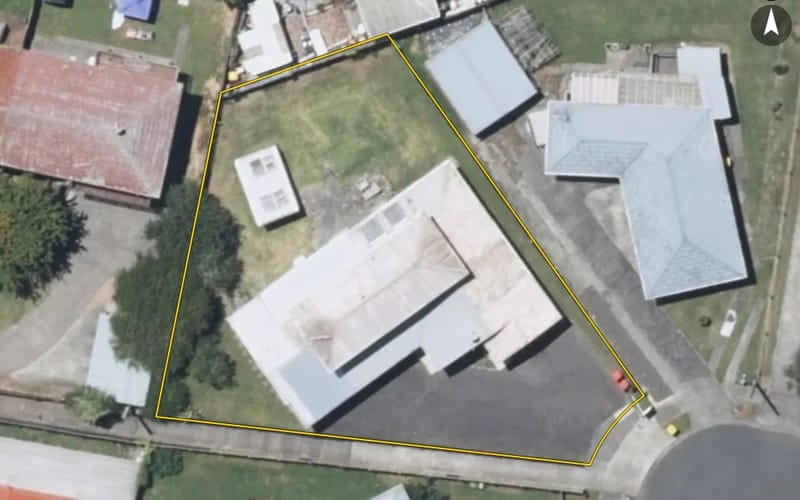 11 Paul Place