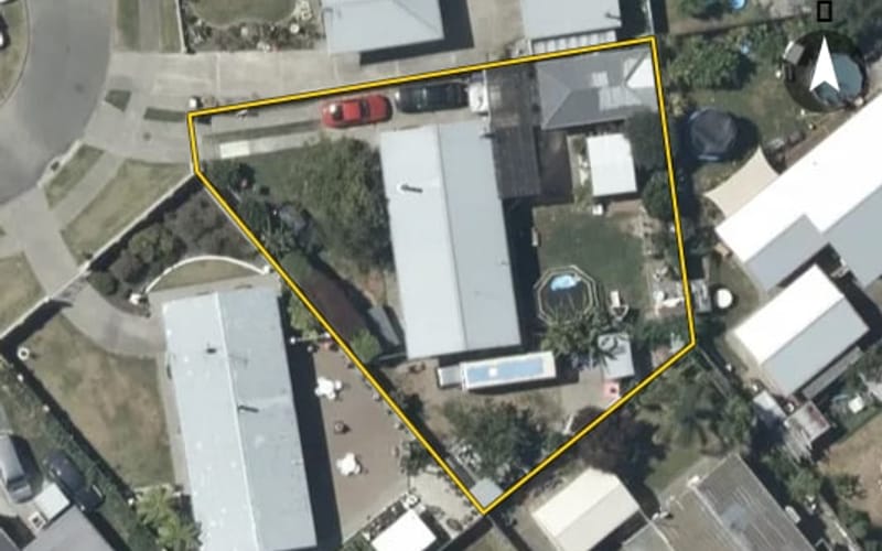 22 Duckworth Crescent