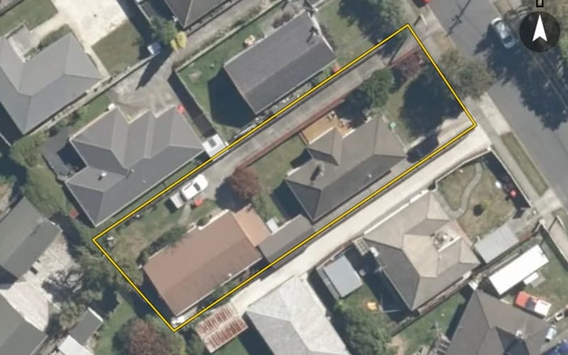 11 Byron Street