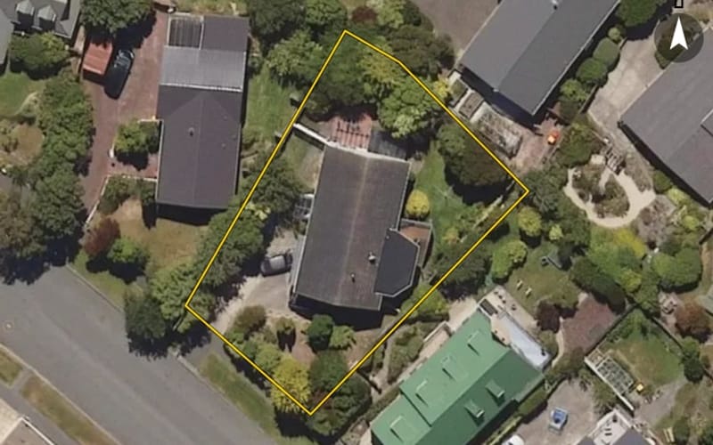 229 Larnach Road