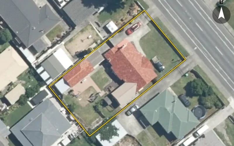 814 St Aubyn Street West