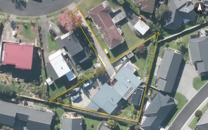 15 Hedge Row