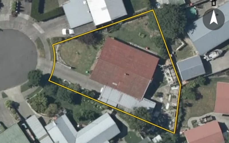 6 Bowen Place
