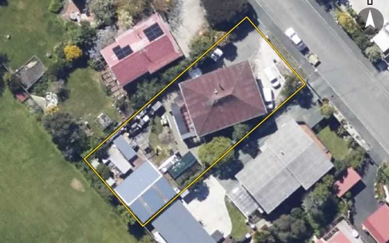 18 Broadsea Avenue