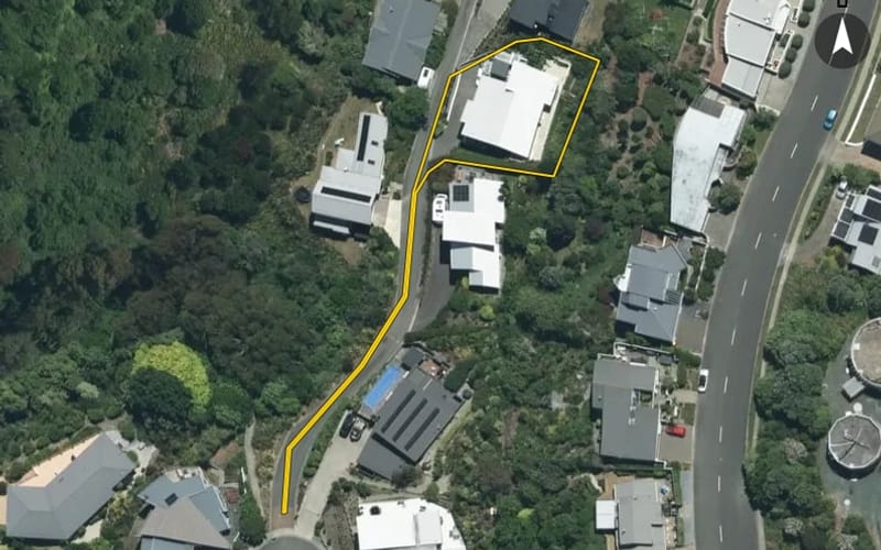 22 Commodore Place