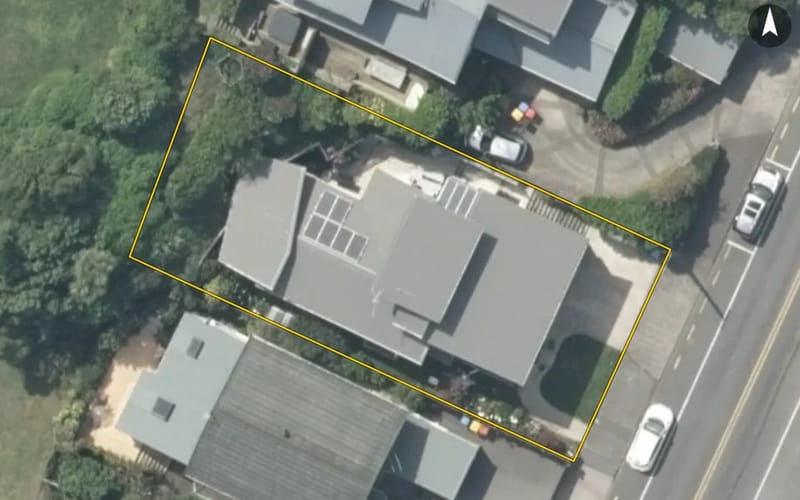 18 Beach Road