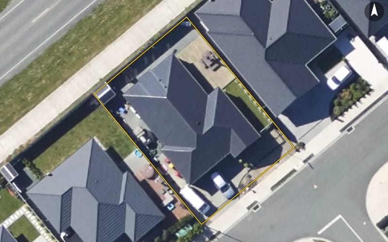 27 Midlane Crescent
