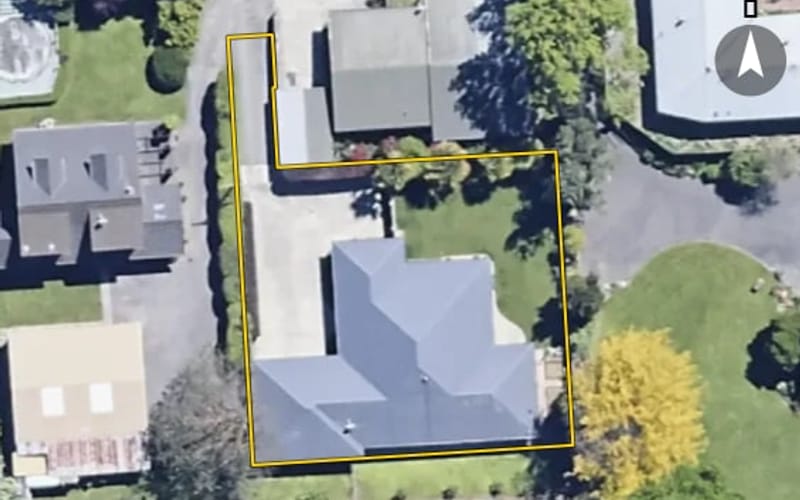 55B Lakings Road
