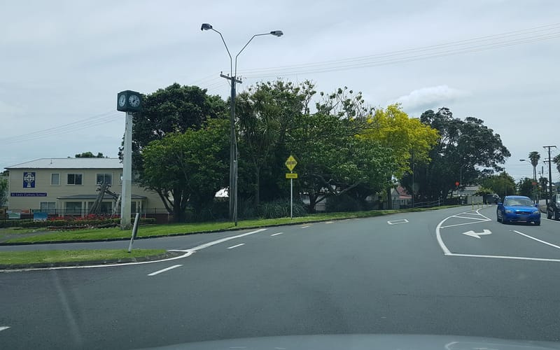 100B Victoria Road
