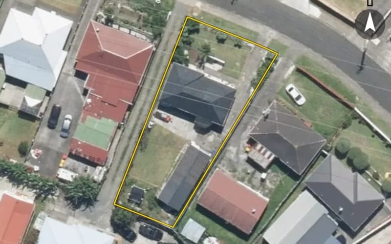 8 Julian Place