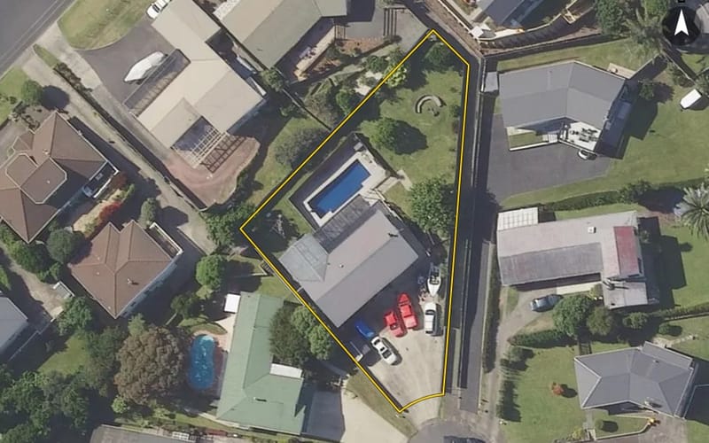 30 Highfield Crescent