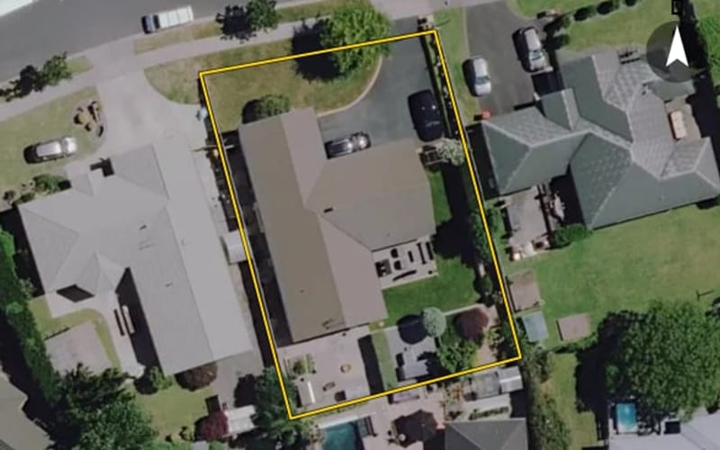 47 Cairns Crescent