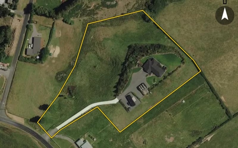 94B Cemetery Road