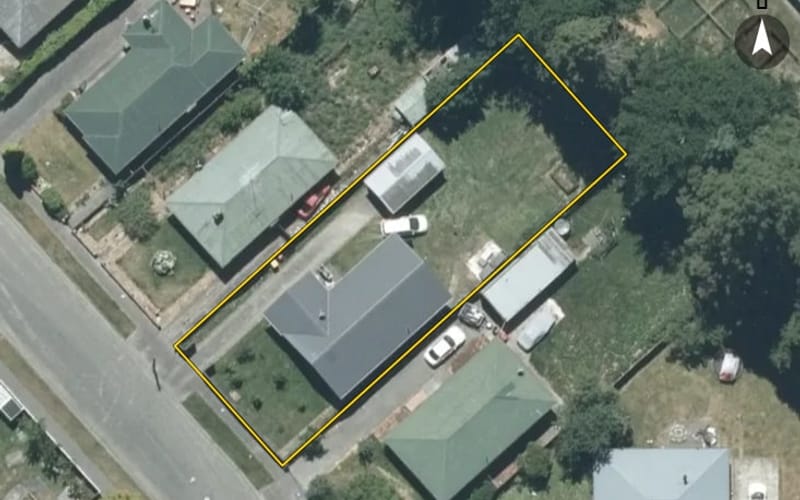 55 Davis Crescent