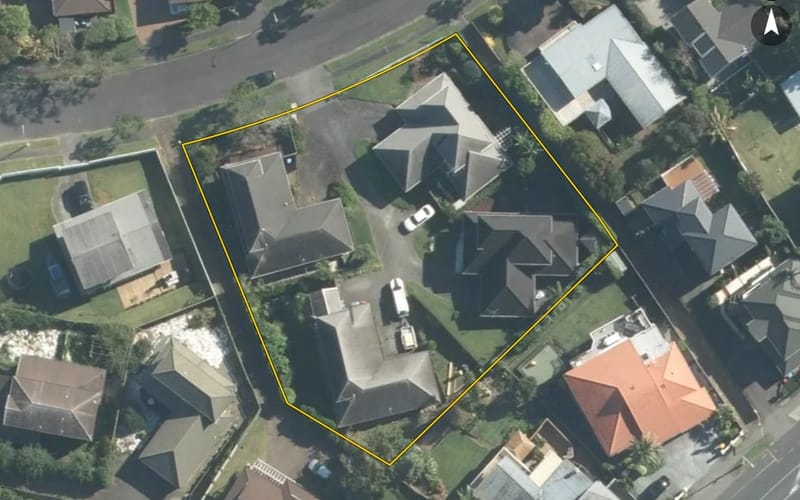 4/6 Waikato Place