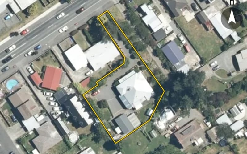 1205A Karamu Road North