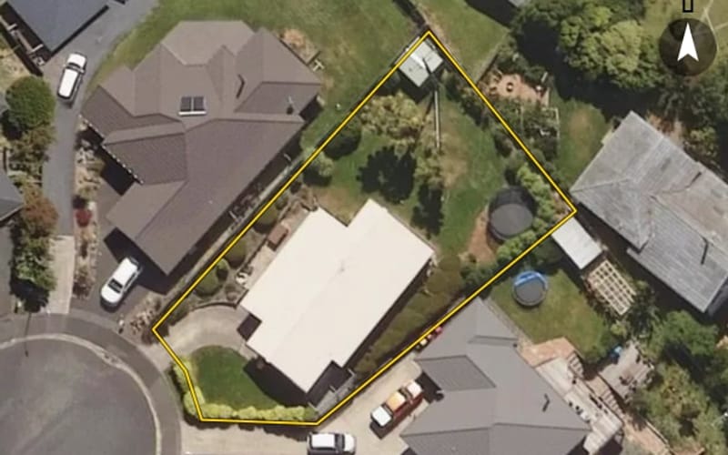 4 Raoulia Close