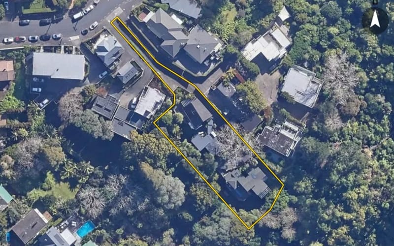 21 Cathedral Place