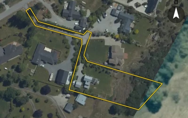 8 Sandys Lane