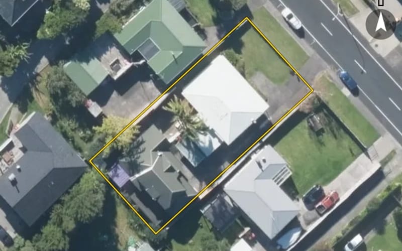 2/23A Vincent Street
