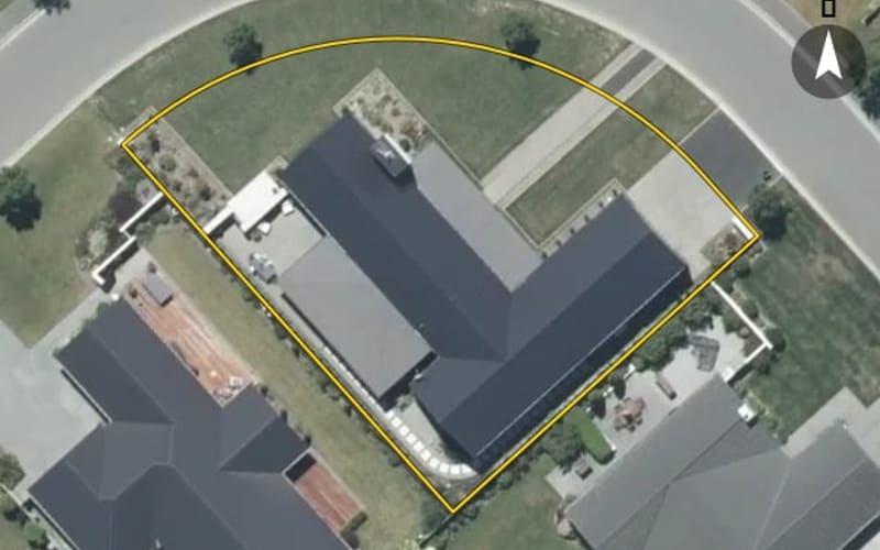 6 Douglas Drive