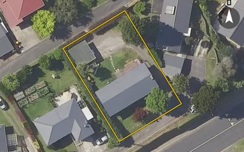 10 Kingswood Road