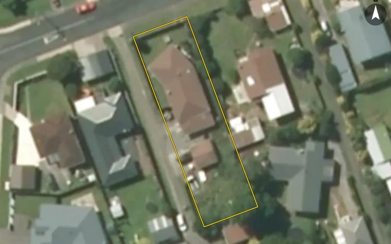 12 Saxton Road