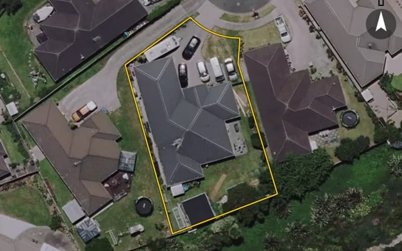 13 Eliza Place