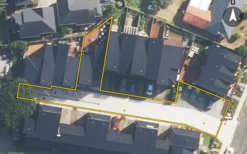 13 Korama Lane