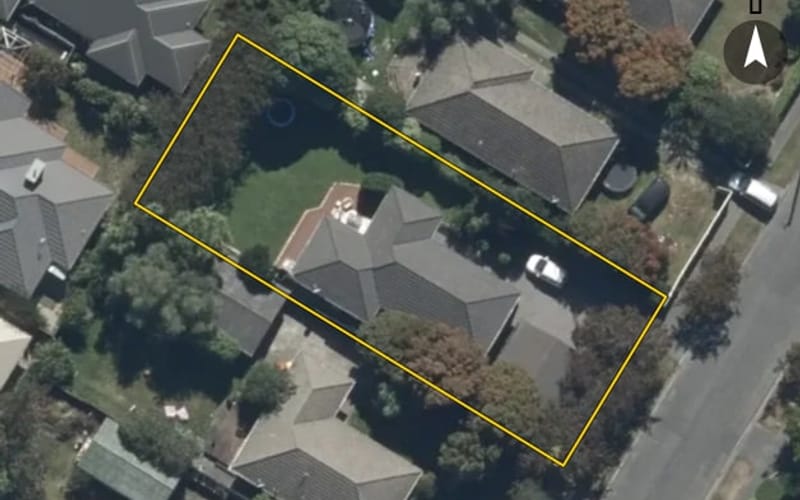 47 Charlcott Street