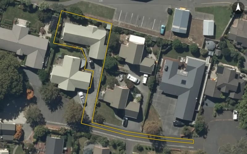 31 Acorn Close