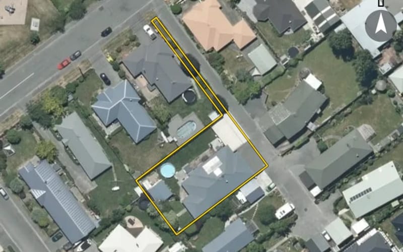 13 Thomson Street